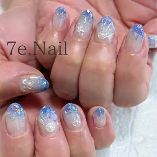 ネイル 7e. Nailのネイルデザイン