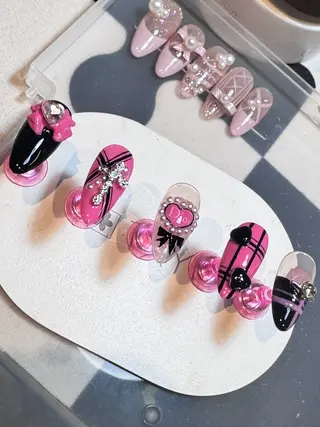 ネイル CCOCONAIL コバヤシ ミオのネイルデザイン