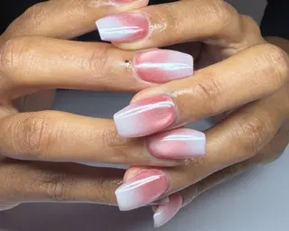 ネイル ネイルサロン Friday 21所属・ネイルサロン Friday 21のネイルデザイン