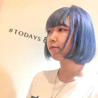 カラー ホワイト&レイヤーカ ットエクステ長畠俊輔のヘアスタイル