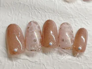 カラー ネイル 芦辺 香奈のネイルデザイン