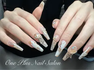 ネイル One Plus Nail Salonのネイルデザイン