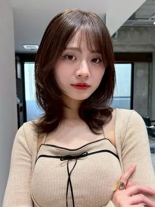 ミディアム Farbe🤍 新築new Openのヘアスタイル