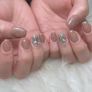 ネイル エルバイノリコ 円谷(つむらや)のネイルデザイン