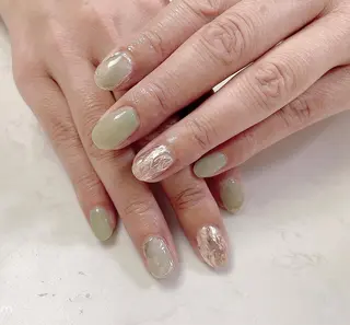 ネイル ネイルサロンエクラ 🫧Shizukaのネイルデザイン