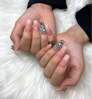 ネイル 家入 可奈のネイルデザイン