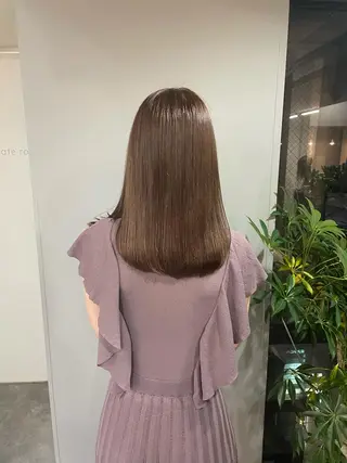 セミロング soyon心斎橋所属・♡透明感/艶カラー/ M a I ♡のヘアスタイル
