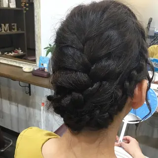 ヘアアレンジ embrace エンブレイスのヘアスタイル