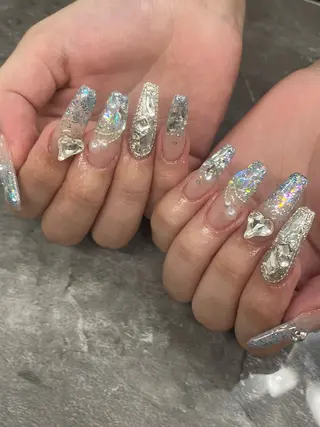 ネイル Bitty／ SENA⋆˙⟡ —のネイルデザイン