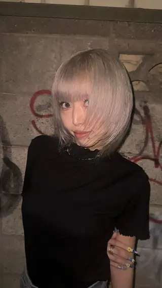 ミディアム カラー りょうへい/ 全頭ブリーチ/渋谷のヘアスタイル