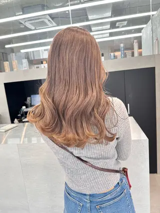 ロング カラー 染谷 遥花のヘアスタイル