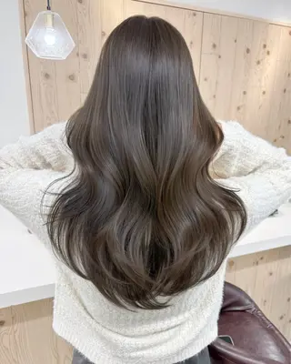 セミロング カラー 新宿/韓国ヘア/ 髪質改善ストレートのヘアスタイル