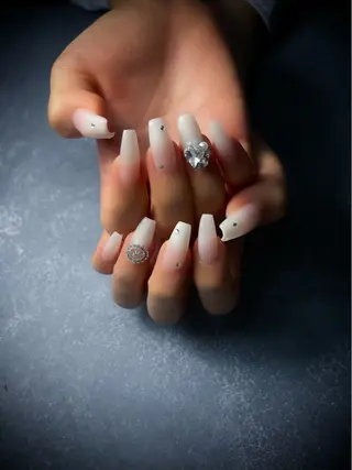 ネイル nine.🦋 YUKOのネイルデザイン