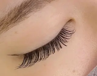 マツエク・マツパ 🎀 minion 赤羽 Nanaのマツエク・マツパデザイン