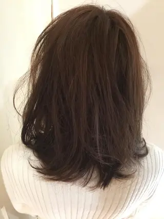 セミロング ロング カラー eyelush color world庄内駅前所属・シールエクステ／豊中 吉田孝司のヘアスタイル