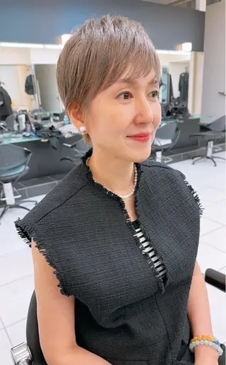 ショート 小池 功のヘアスタイル