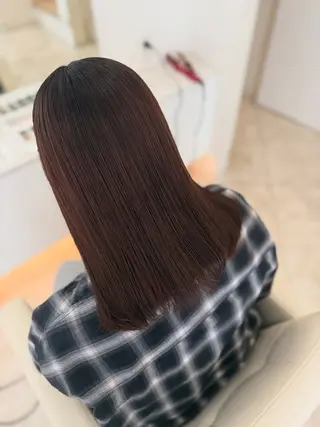 セミロング arose久留米所属・山中 莉乃のヘアスタイル