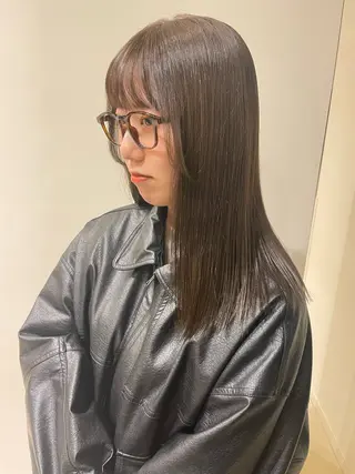 セミロング カラー true所属・izumi /渋谷のヘアスタイル