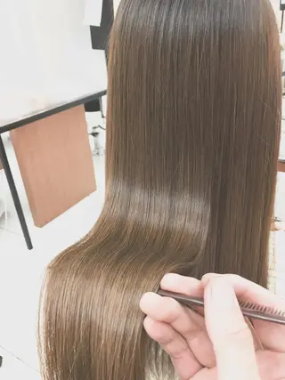 ロング N° jillva ♦️川端裕司♦️のヘアスタイル