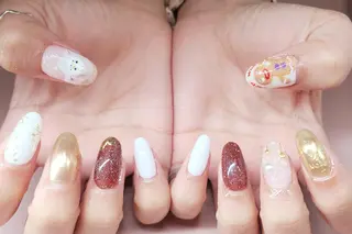 ネイル 13日3980円‼️ マグもデザインも◎のネイルデザイン