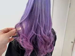 ミディアム カラー SALOWIN神戸三宮所属・山崎 美奈のヘアスタイル