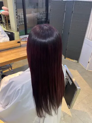 ロング カラー 松本 ひなたのヘアスタイル