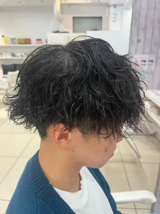 ショート パーマ メンズ 韓国風メンズ/毛流れ ヘアなら須田龍世のヘアスタイル