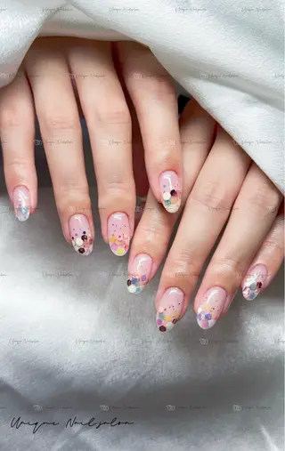 ネイル UniqueNail 長さだし専門店のネイルデザイン