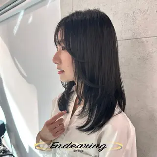 セミロング Endearing 銀座/レイヤーカットのヘアスタイル