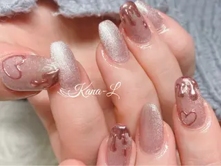 ネイル 芦辺 香奈のネイルデザイン
