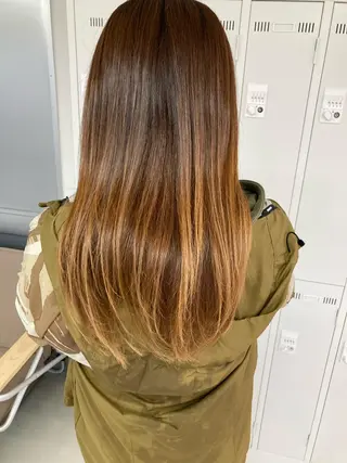 セミロング 菅 未祐のヘアスタイル