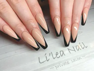 ネイル Li'leaNail AINAのネイルデザイン