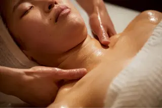 吉本 由美子のエステ・リラクイメージ