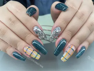 ネイル 神田 ココナッツのネイルデザイン