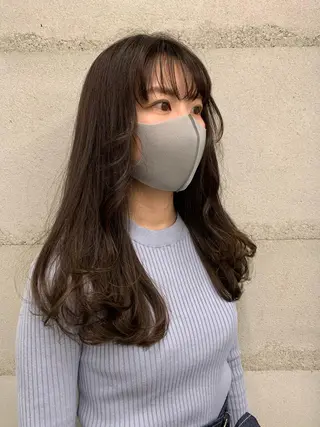 ロング カラー 透明感/オリーブ/ グレージュ/YUKAのヘアスタイル