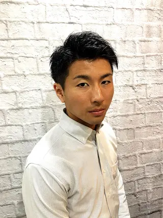 ショート メンズ 銀座マツナガ新宿野村ビル店所属・メンズカット 佐藤優菜のヘアスタイル