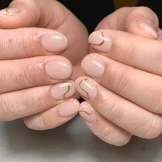 ネイル atelier　FIORITURA所属・FIORITURA aiのネイルデザイン