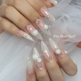 ネイル Pio Mielのネイルデザイン