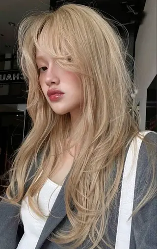 ロング カラー ヘアアレンジ マスダ ミウのヘアスタイル