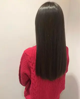 ロング カラー ヘアアレンジ 福壽 優奈のヘアスタイル