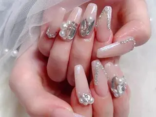 ネイル リ エの眉毛・アイブロウイメージ