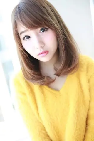 ミディアム カラー パーマ ✖️リーアキト LEEAKITO✖️のヘアスタイル