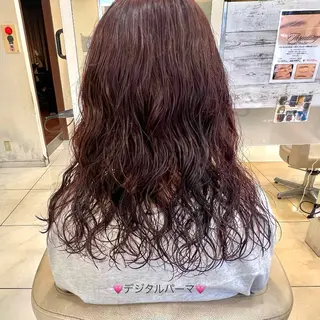 ミディアム パーマ LiTA 友田未来のヘアスタイル