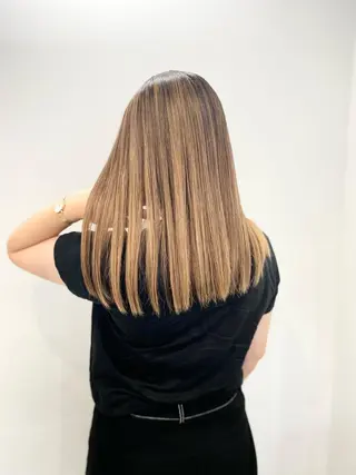 セミロング カラー opus 店長大和 レイヤー/赤み消しのヘアスタイル