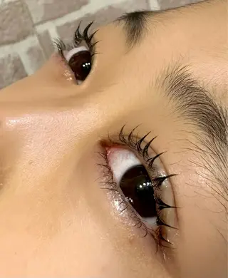 マツエク・マツパ 髙田 寛子のネイルデザイン