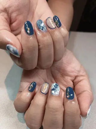 ネイル iiloo aromaworksのネイルデザイン