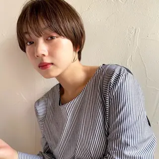 ショート カラー Belle 新宿店所属・momoka💛 ショートカットのヘアスタイル