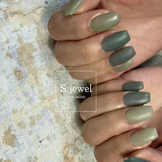 ネイル S♡JEWEL所属・S. JEWELのネイルデザイン
