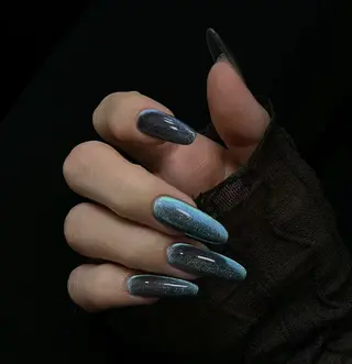 ネイル ishiro 🍂のネイルデザイン