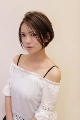 ショート 浦田 智里のヘアスタイル